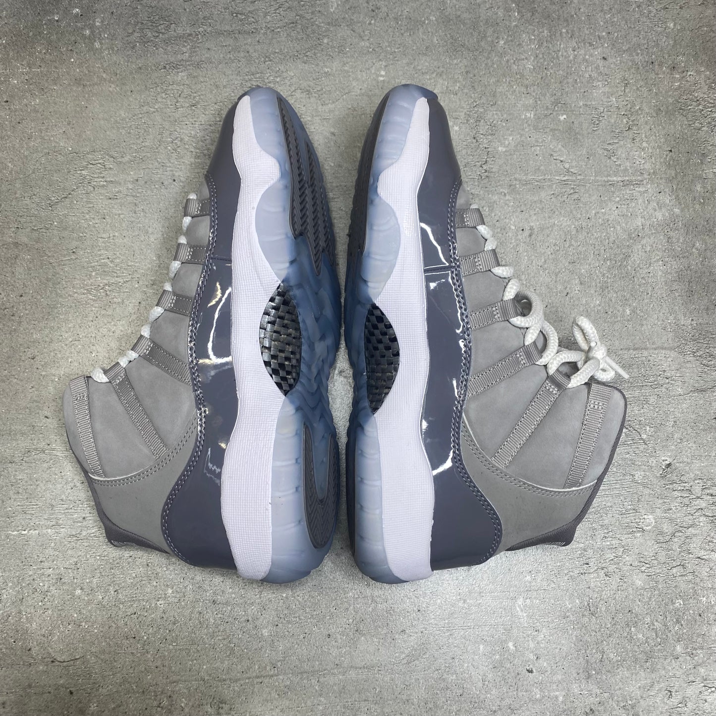 Jordan 11 Cool Grey (39EU)
