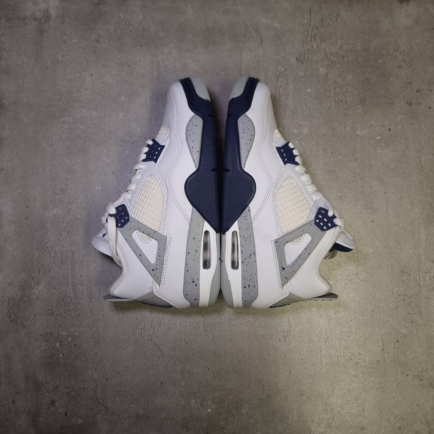 Jordan 4 Midnight Navy (40EU)