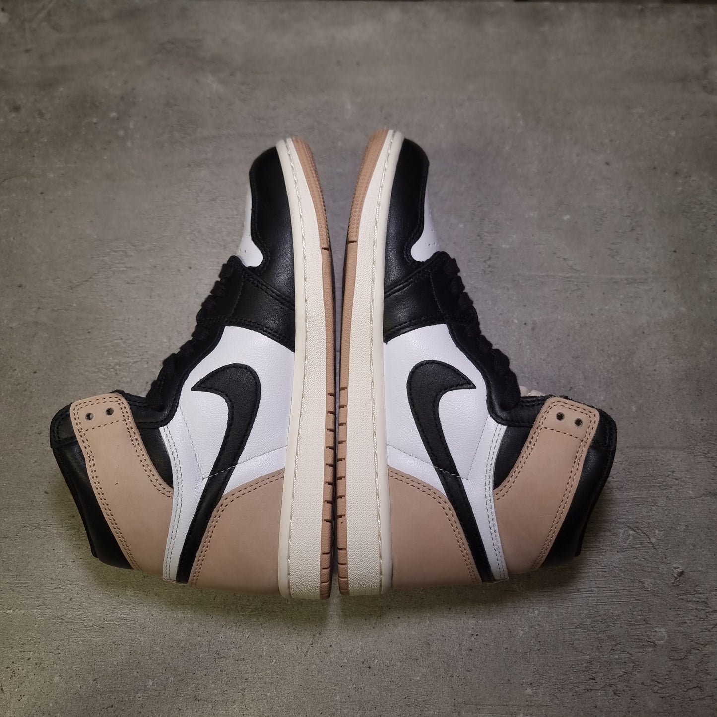 Jordan 1 High Latte (37.5EU)