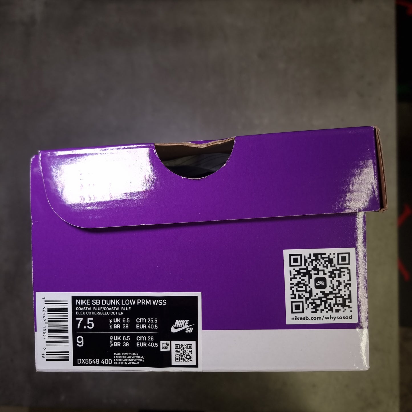 Dunk SB Why So Sad (40.5EU)