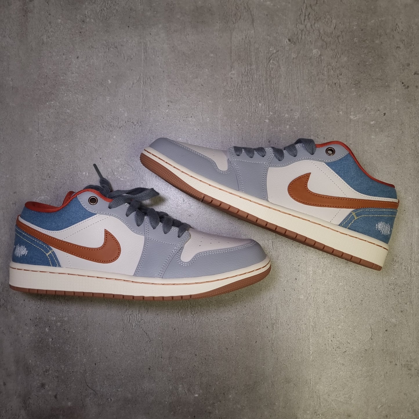 Jordan 1 Low Jean Grey (44.5EU)