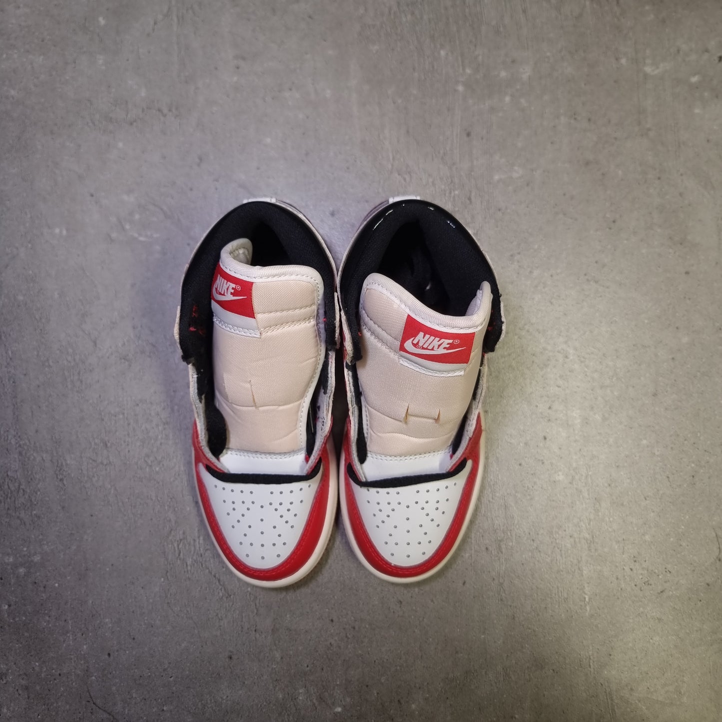 Jordan 1 High Spiderman (28.5EU)