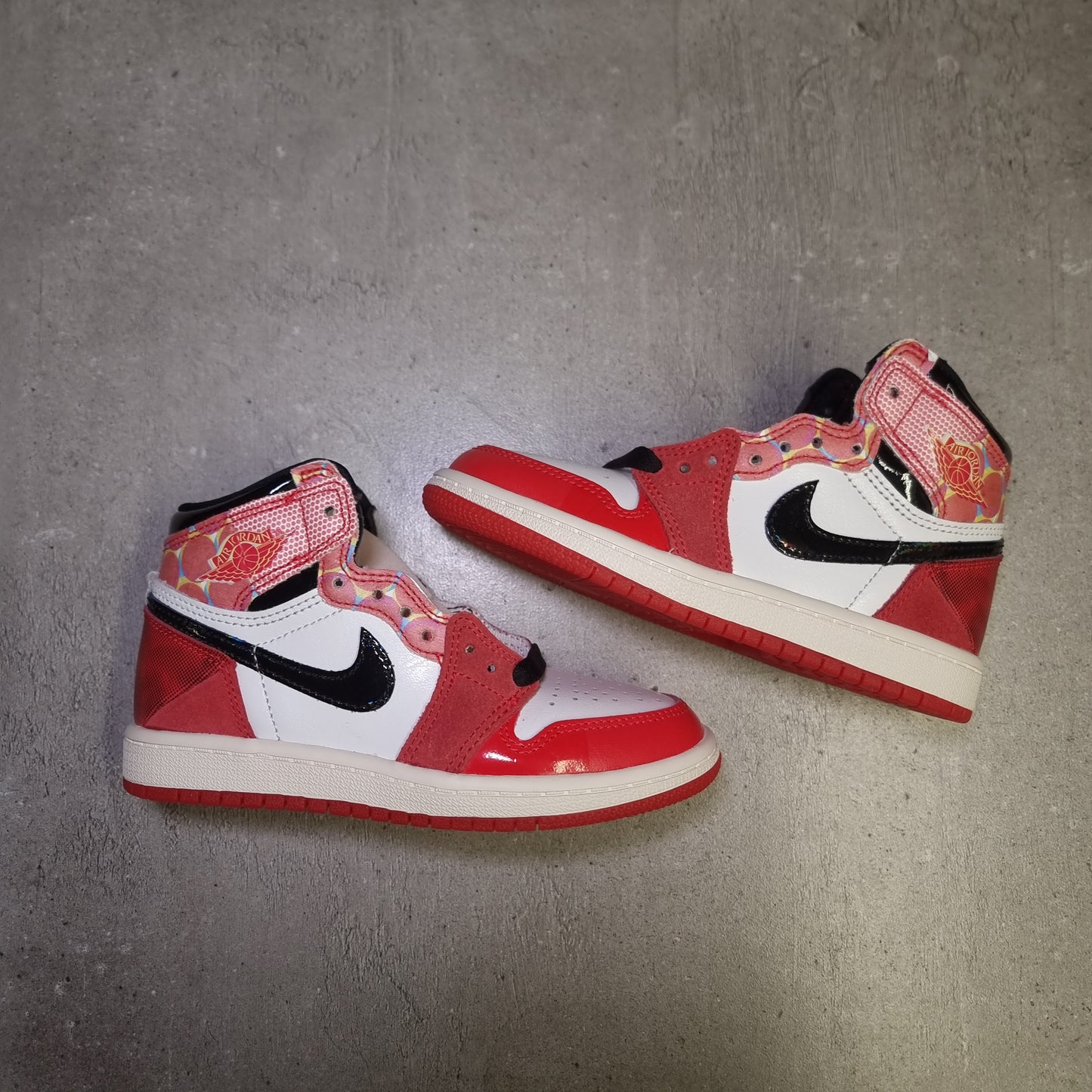Jordan 1 High Spiderman (28.5EU)