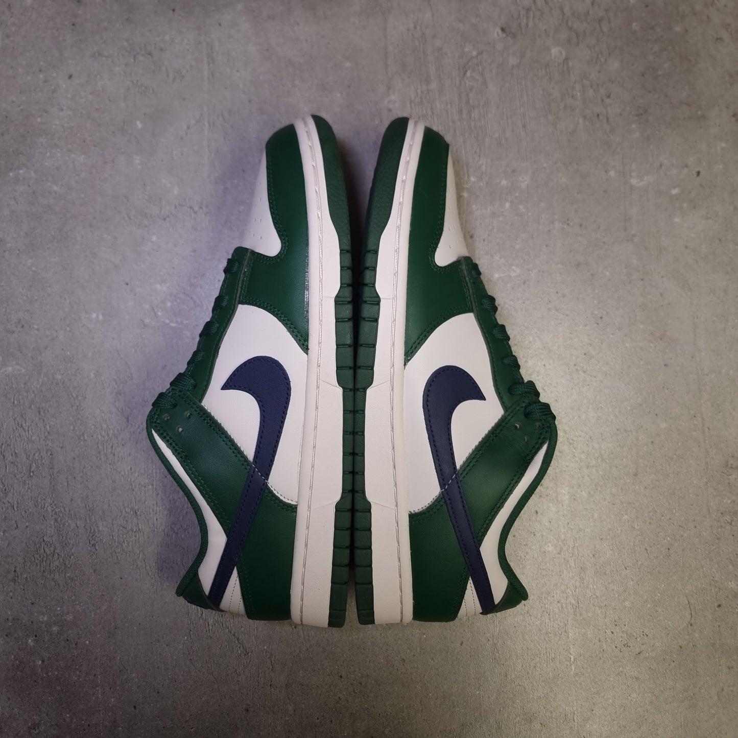 Dunk Low George green (41EU)