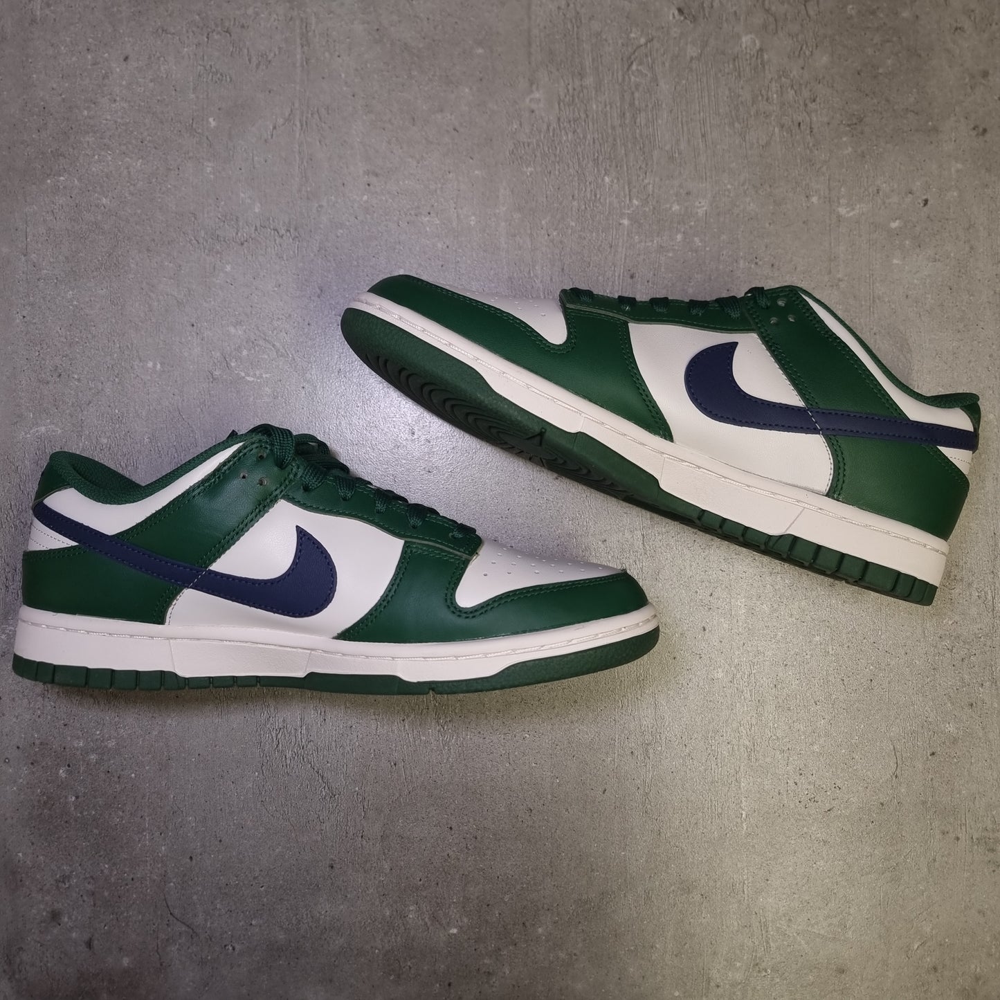 Dunk Low George green (41EU)