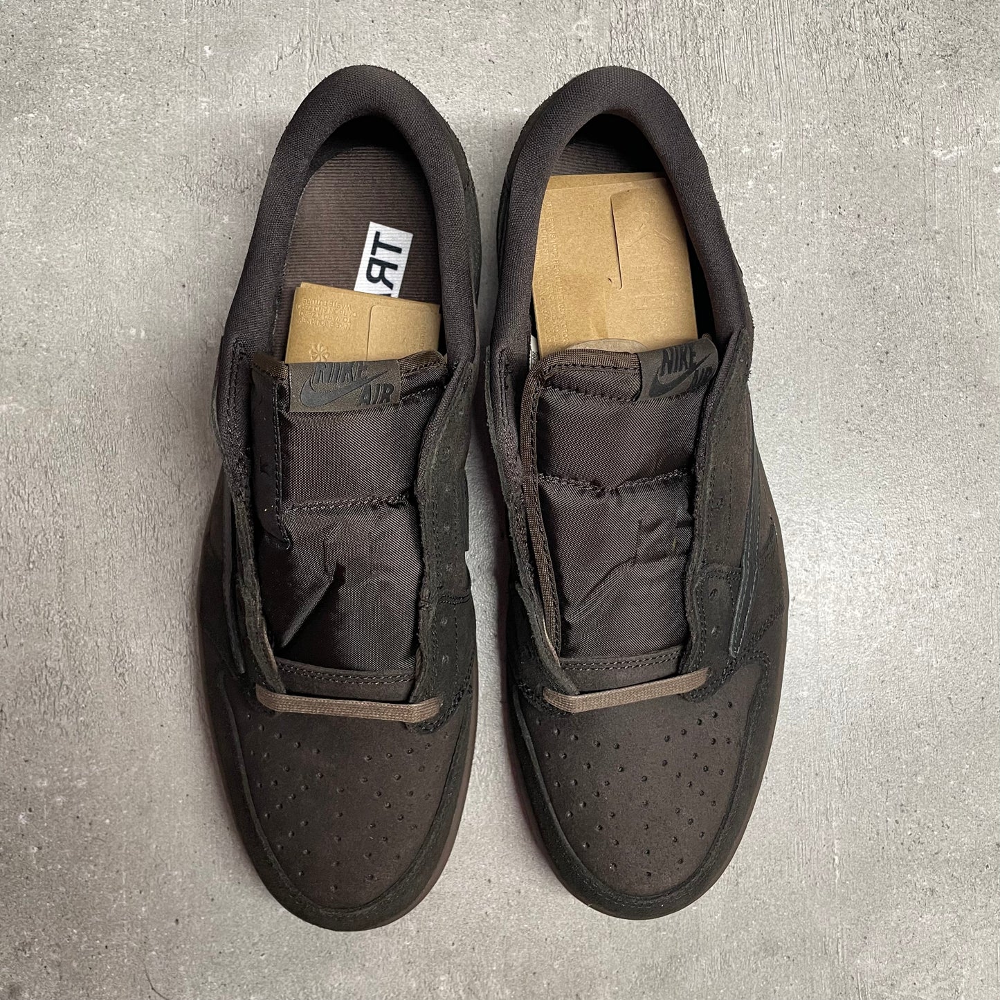 Jordan 1 Low Travis Scott Velvet Brown (45.5EU)