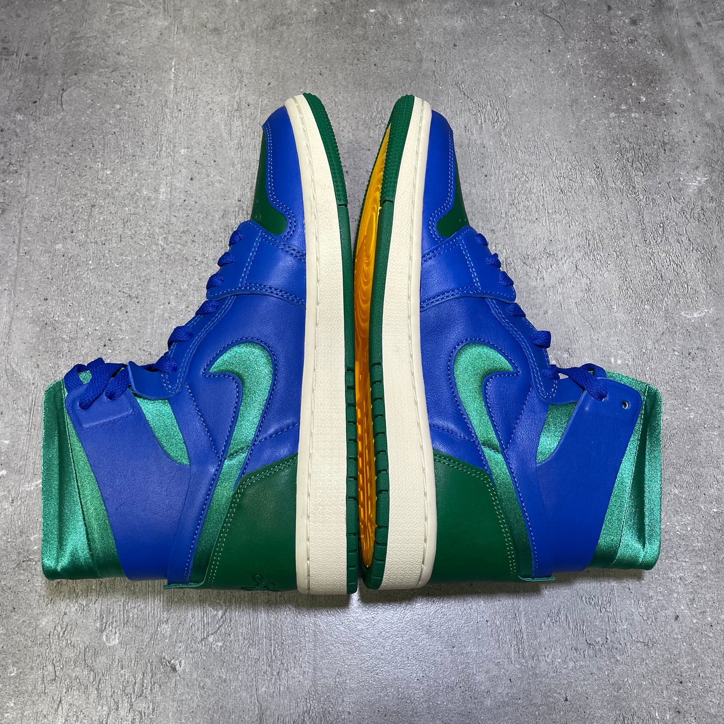 Jordan 1 High Aleali May (38.5EU)