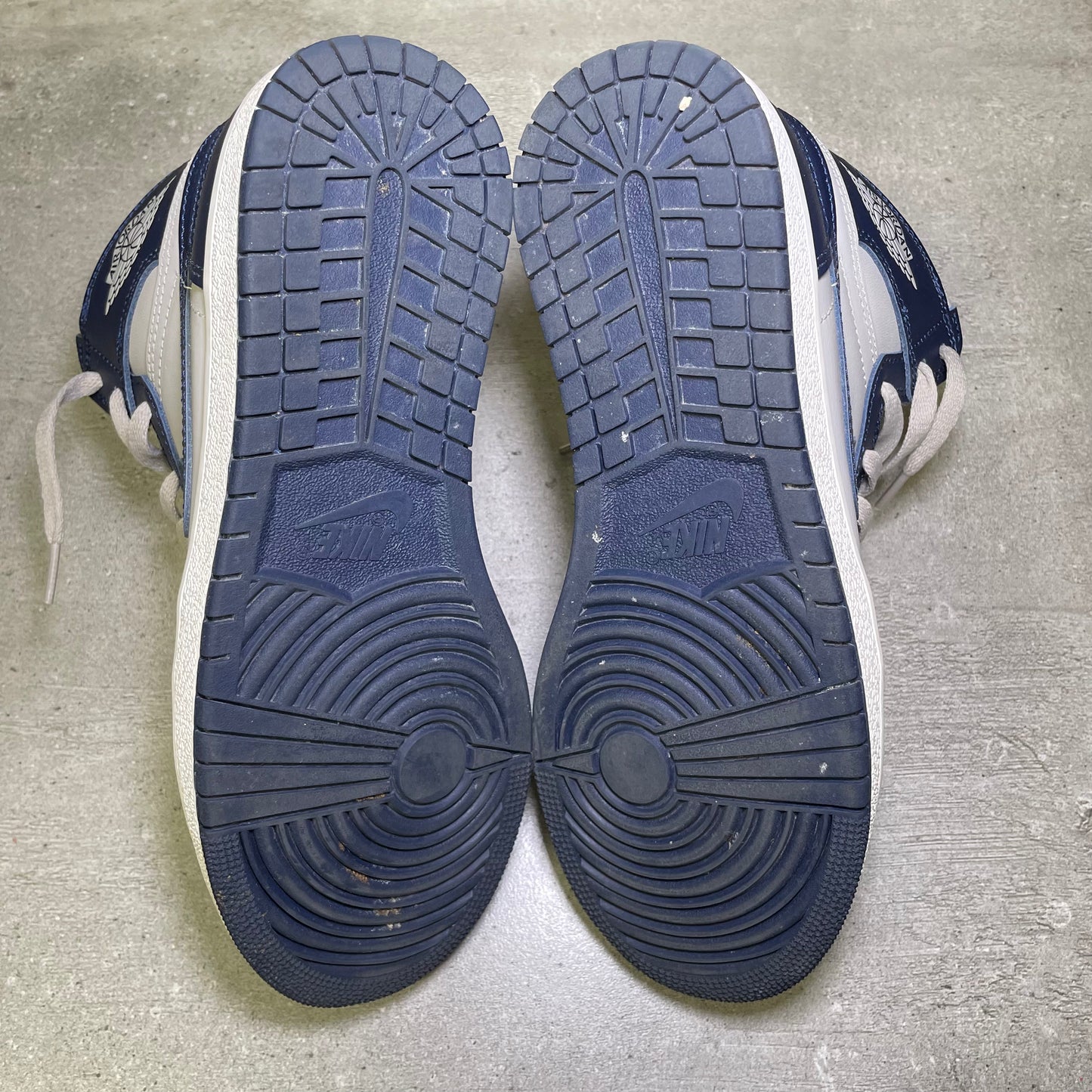 Jordan 1 High George Town (41EU)