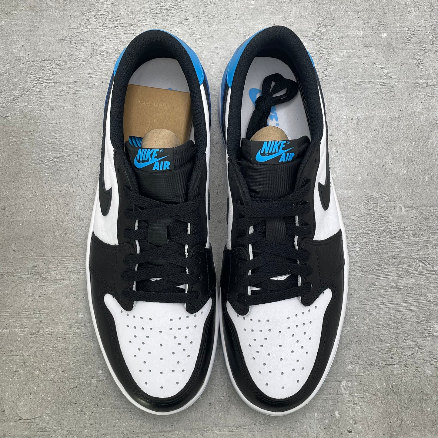 Jordan 1 Low University Blue (45EU)