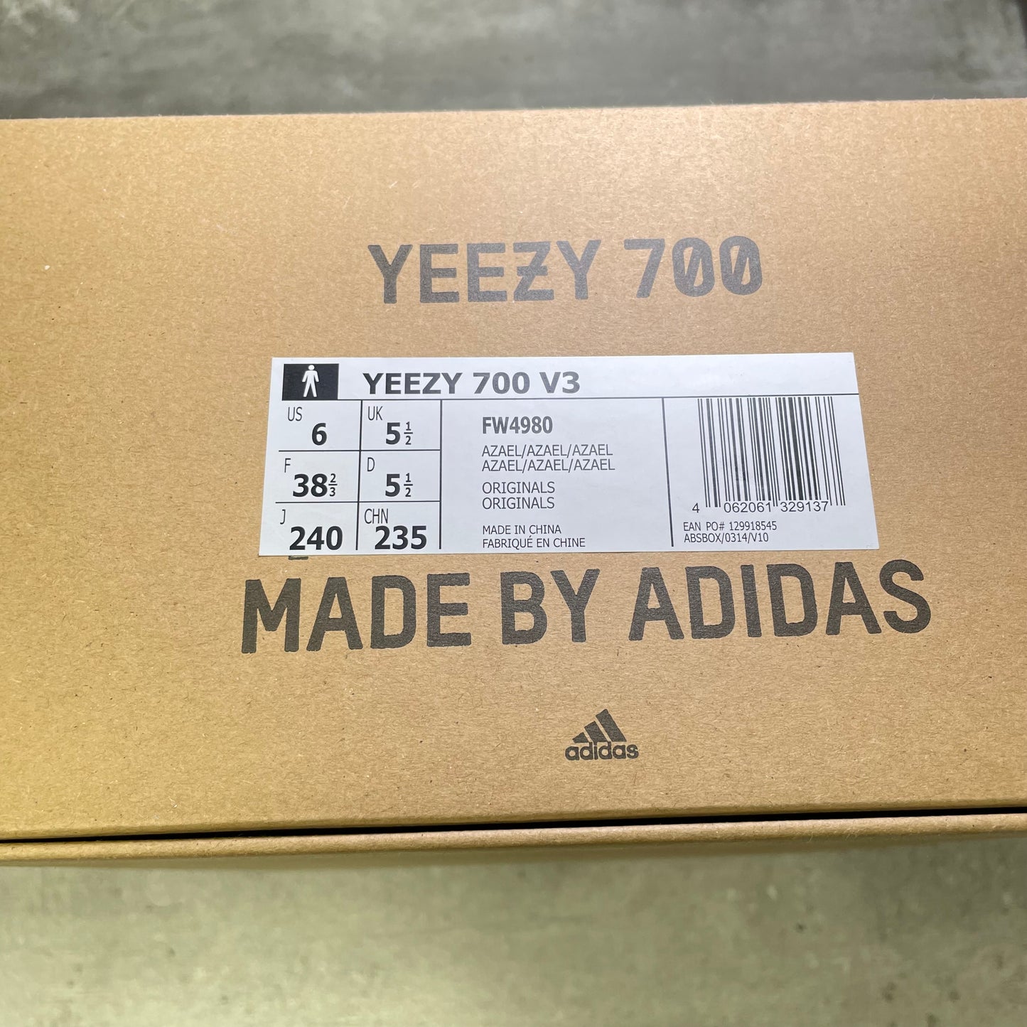 Yeezy 700 Azael (38.5EU)