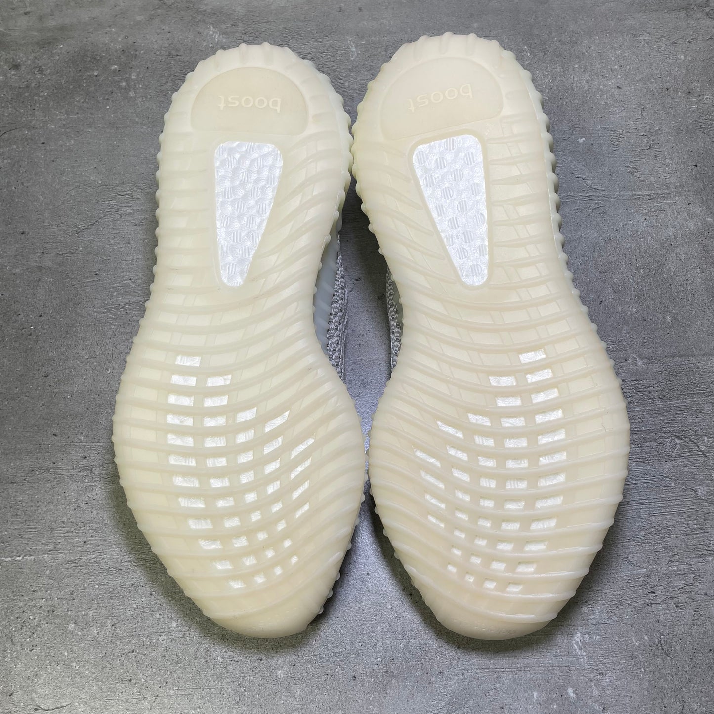 Yeezy 350 Static (43.5EU)