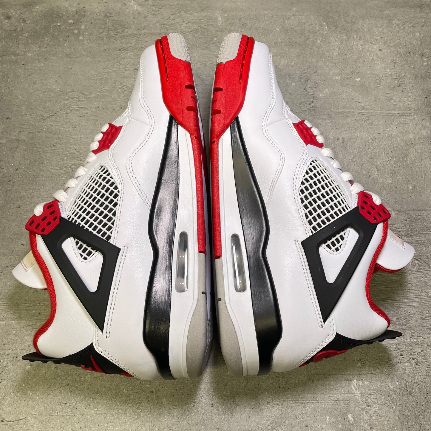 Jordan 4 Fire Red (40.5EU)
