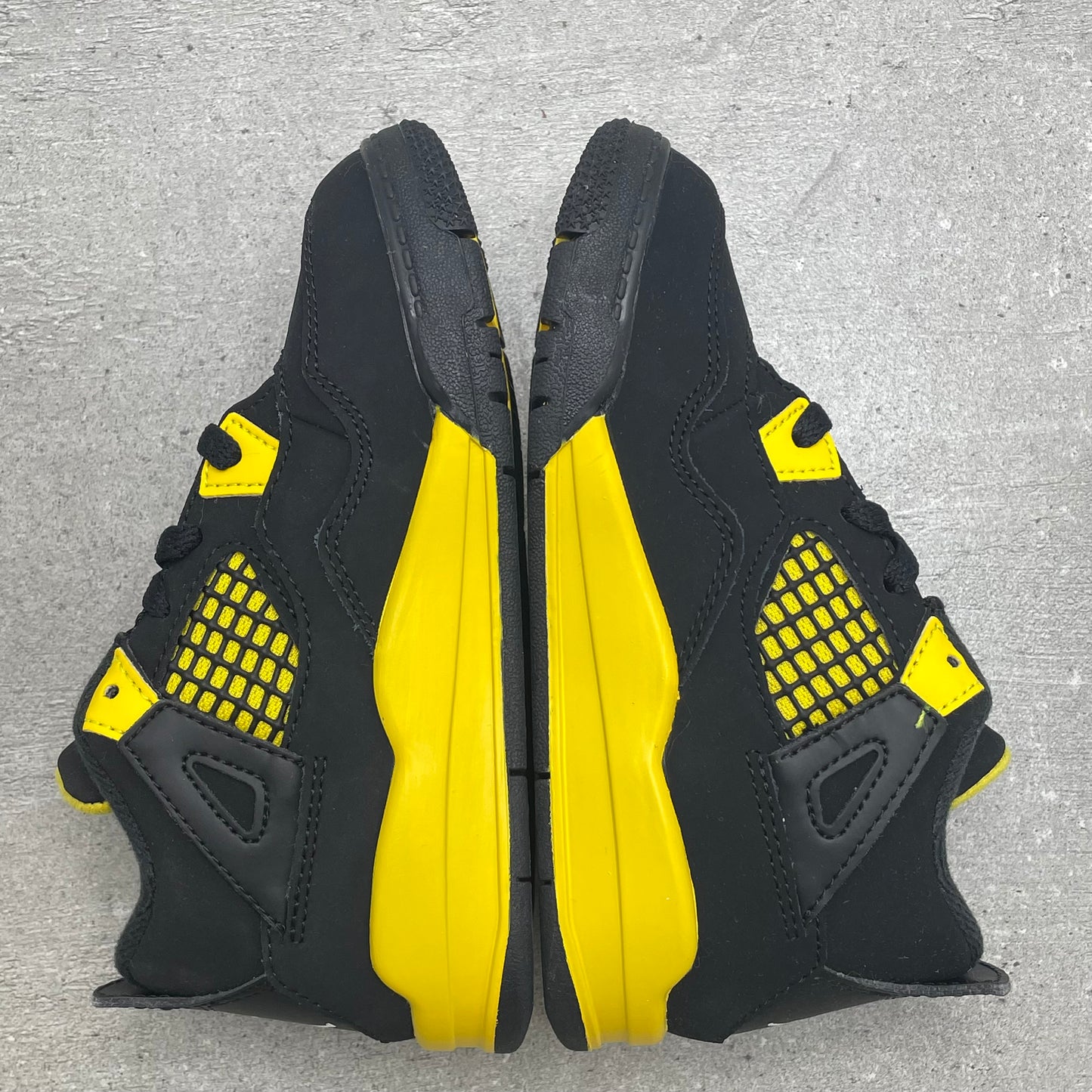 Jordan 4 Yellow Thunder (27EU)