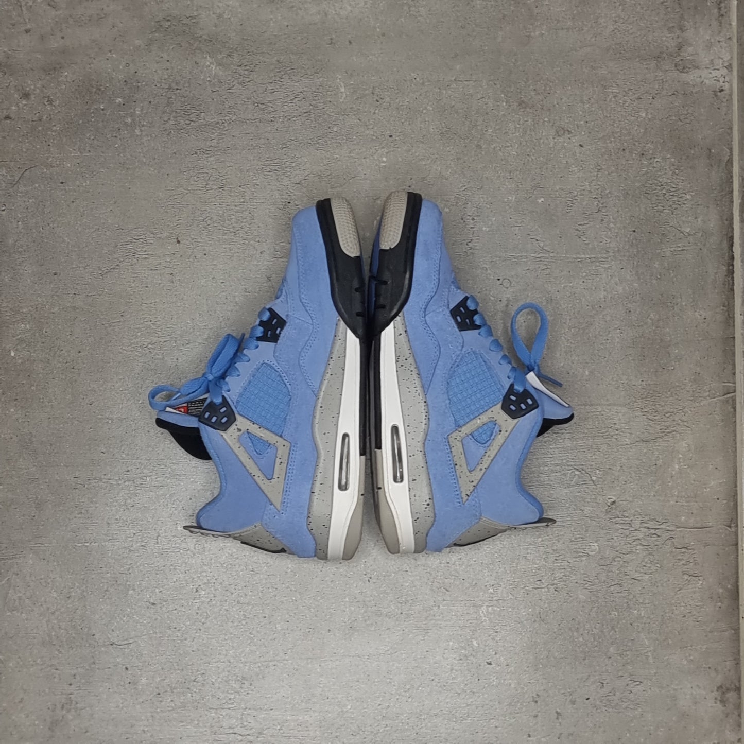 Jordan 4 UNC (38EU)