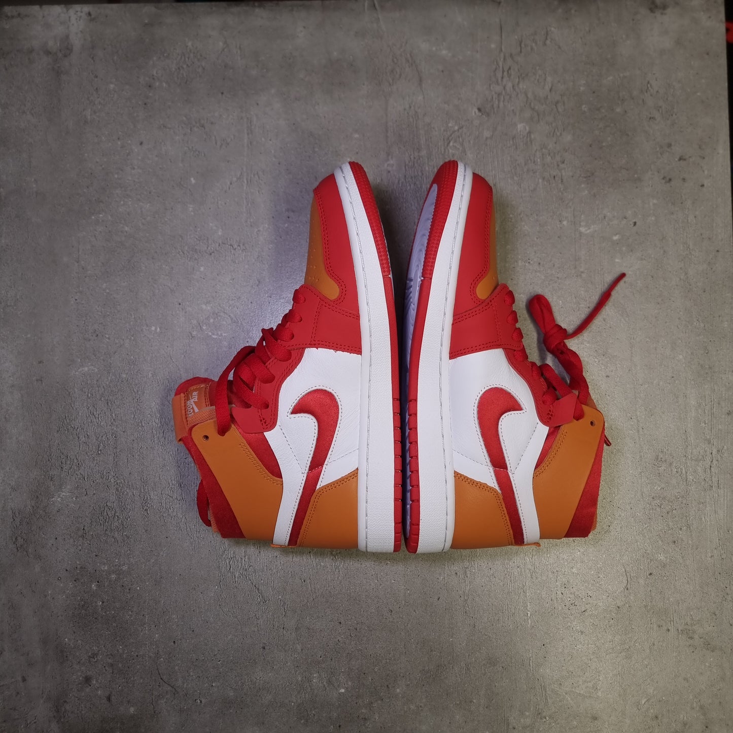 Jordan 1 High Zoom Confort Curry (38EU)