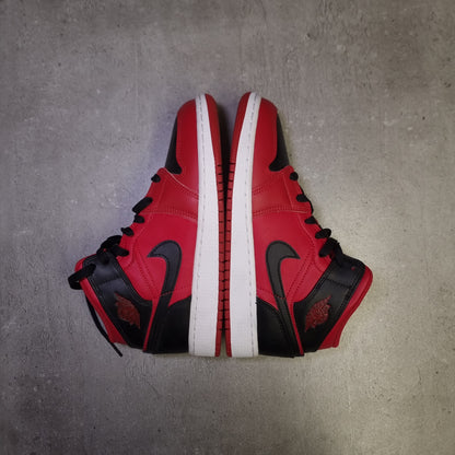 Jordan 1 Mid Red Black (37.5EU)