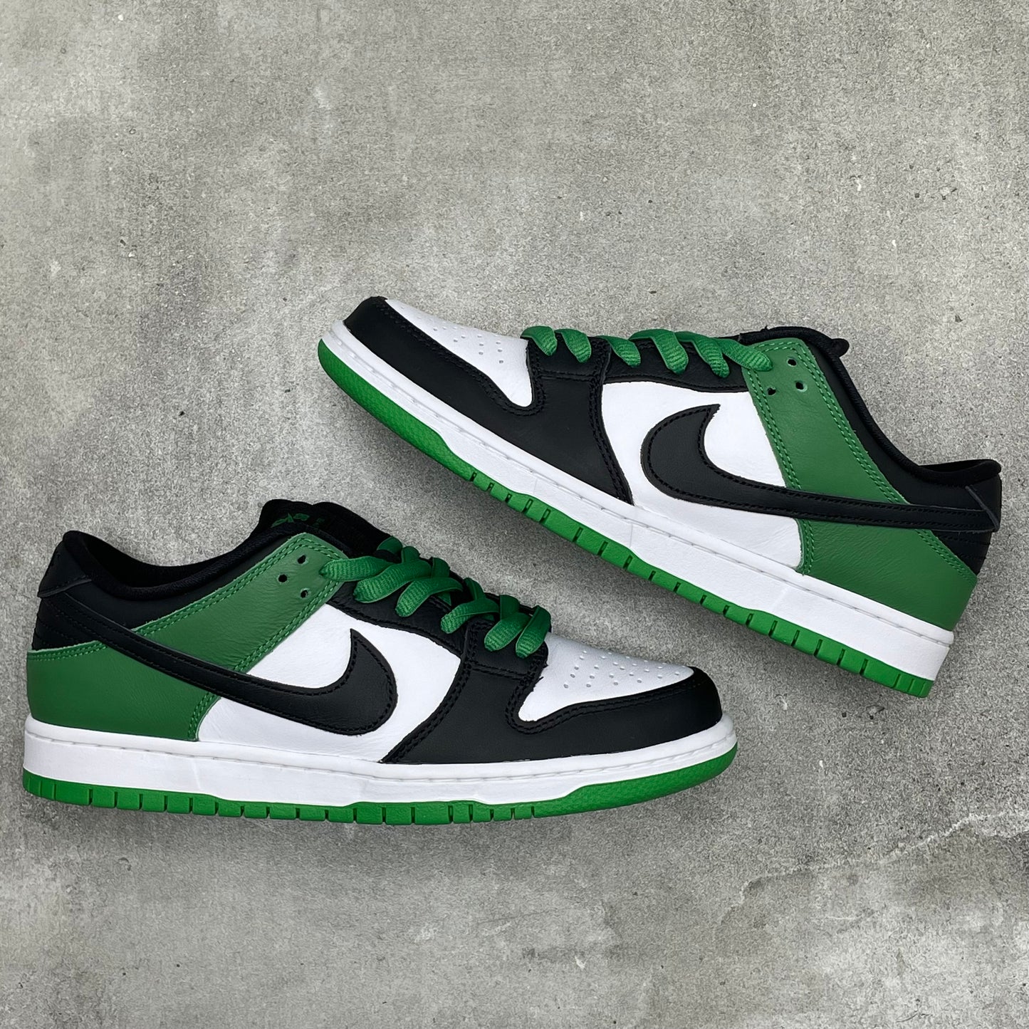 Dunk SB Classic green (41EU)