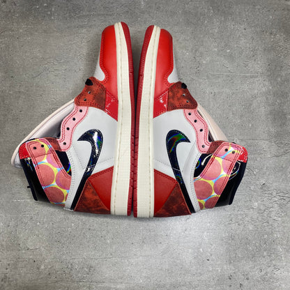 Jordan 1 High Spiderverse (40.5EU)