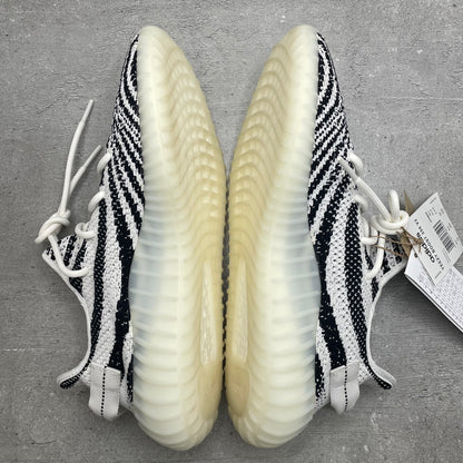 Yeezy 350 Zebra (44EU)