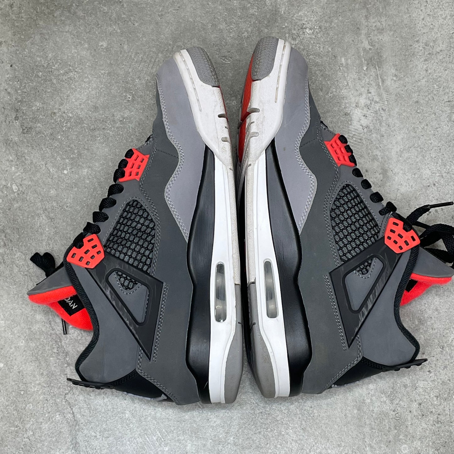 Jordan 4 Infrared (44EU)