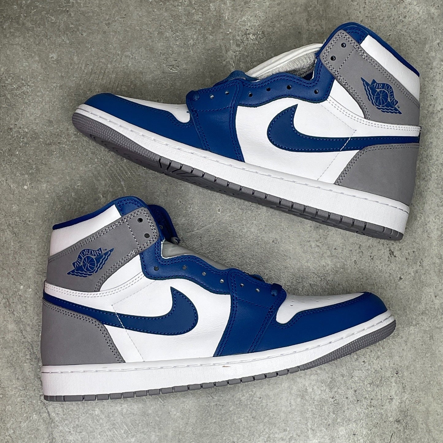 Jordan 1 High True Blue (45.5EU)