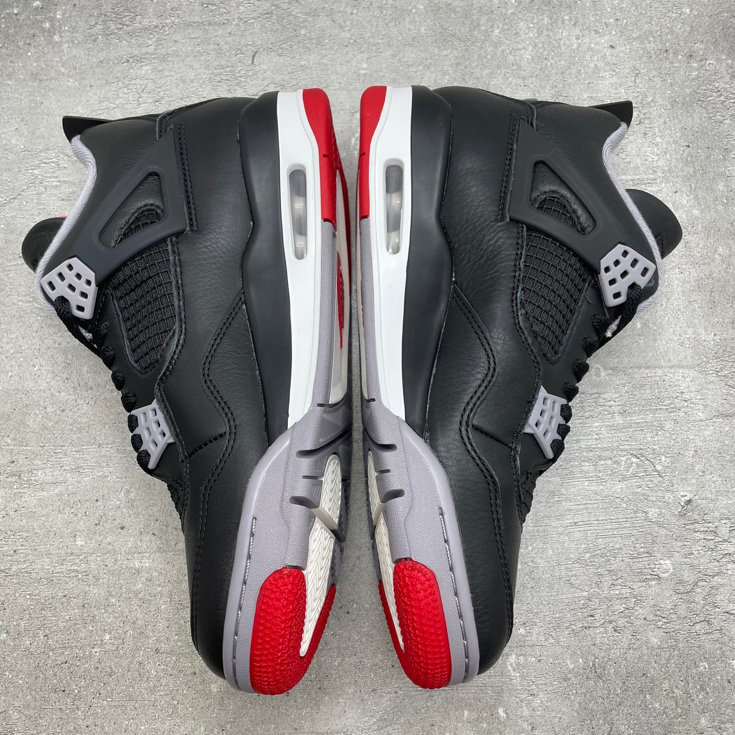 Jordan 4 Bred Reimagined (42.5EU)