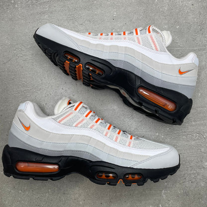 Air max 95 White Orange (43EU)