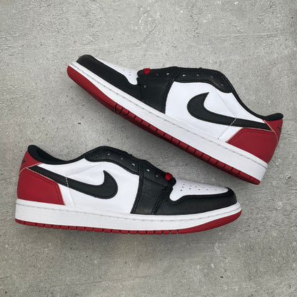 Jordan 1 Low Black Toe (38EU)