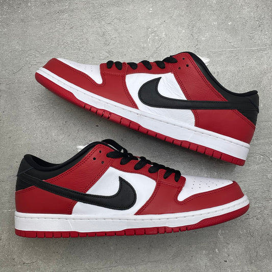 Dunk Low SB Chicago (45EU)