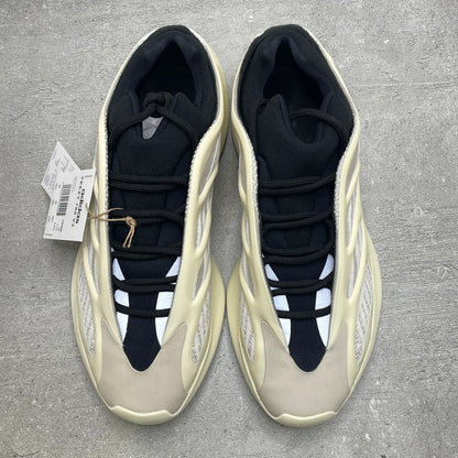 Yeezy 700 Azael (44.5EU)