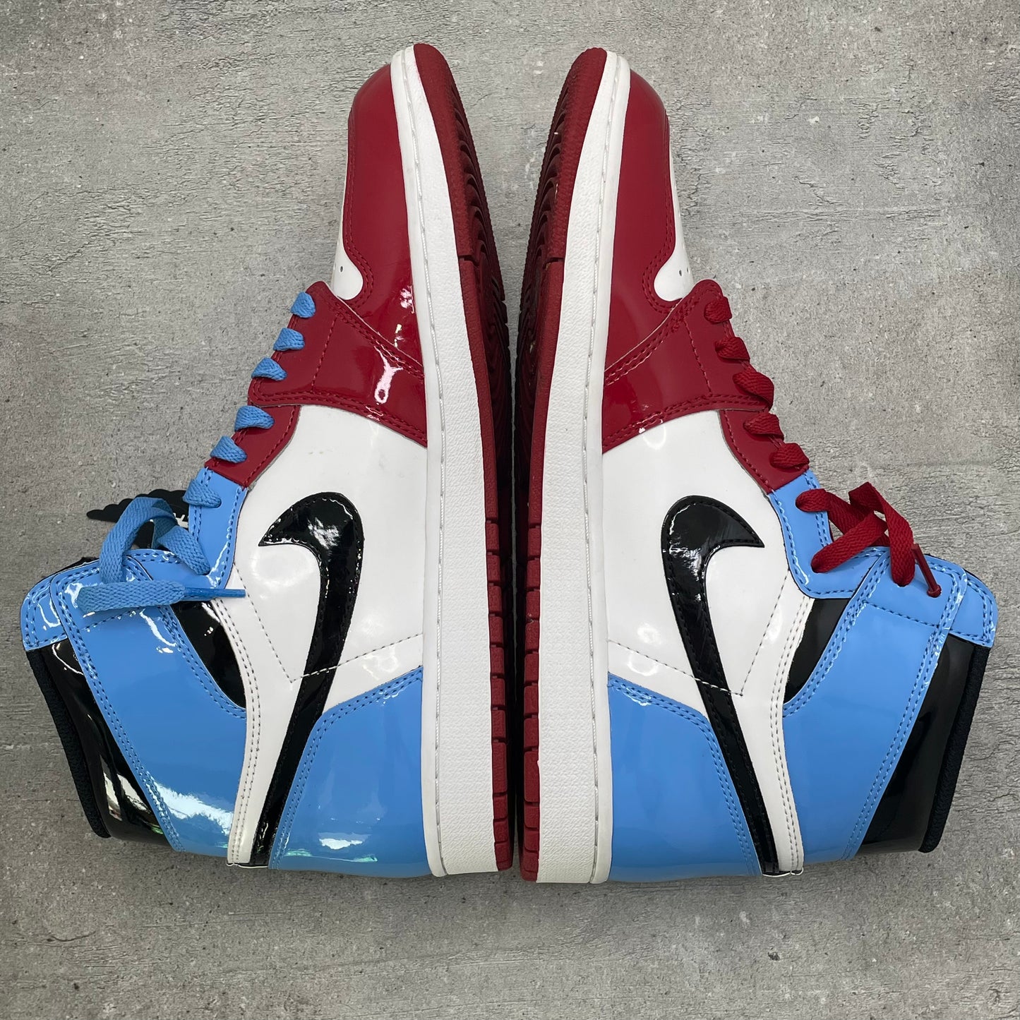 Jordan 1 High Fearless (45EU)