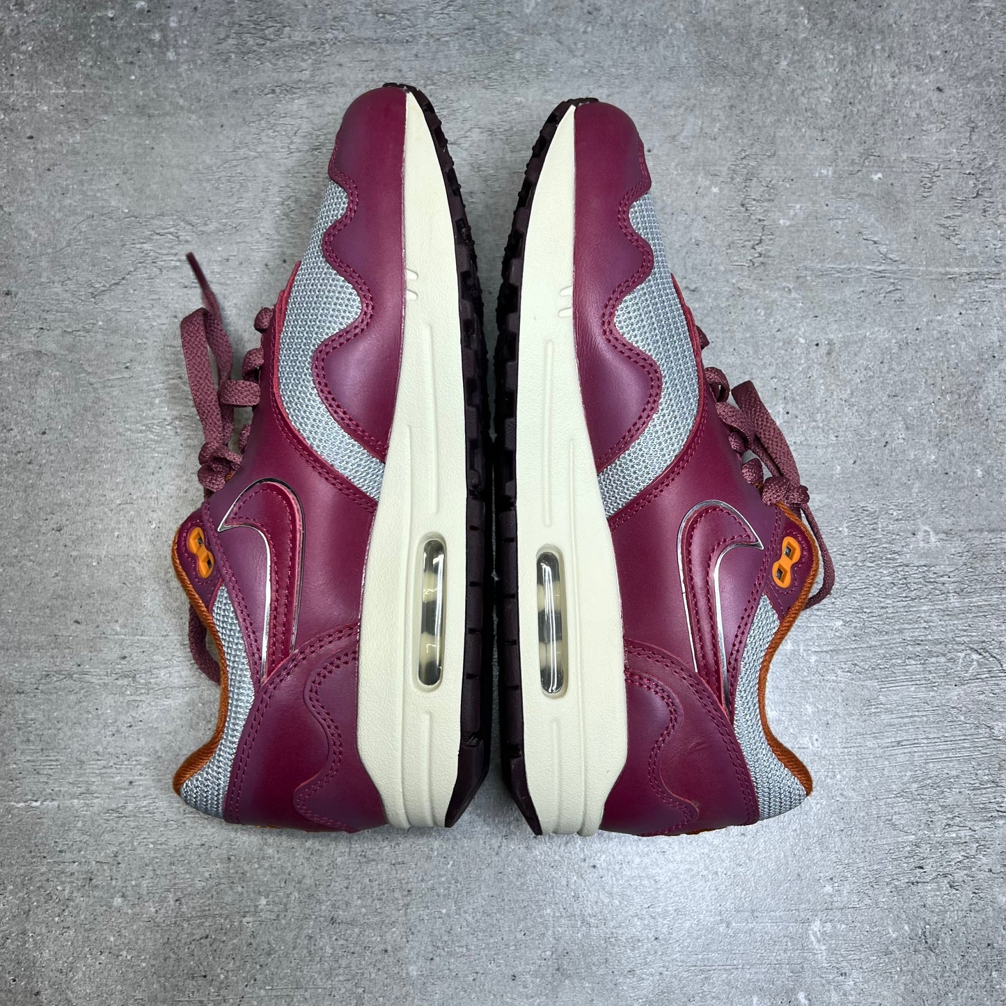 Air Max 1 Patta Maroon (38EU)