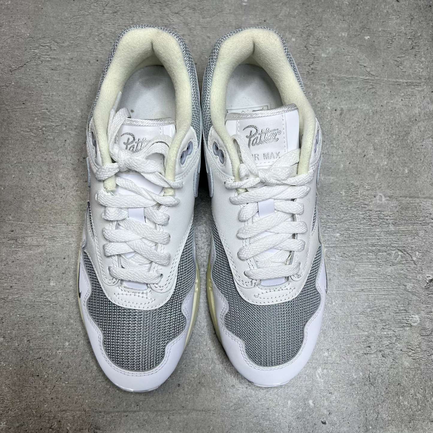 Air Max 1 Patta White (38.5EU)